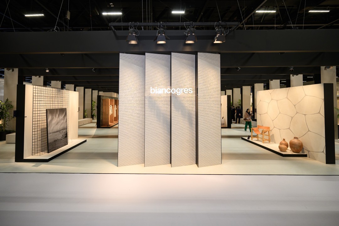 Ambientes que traduzem a experiência Biancogres na Expo Revestir