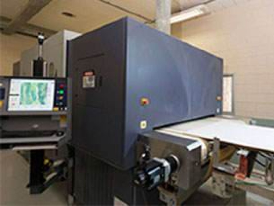Biancogres: 2011 - Instalação da impressora digital para pigmentos cerâmicos de altíssima resolução
