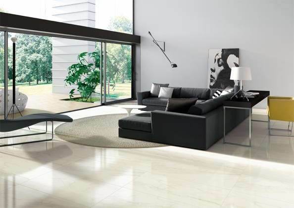 Ambiente comercial com porcelanato